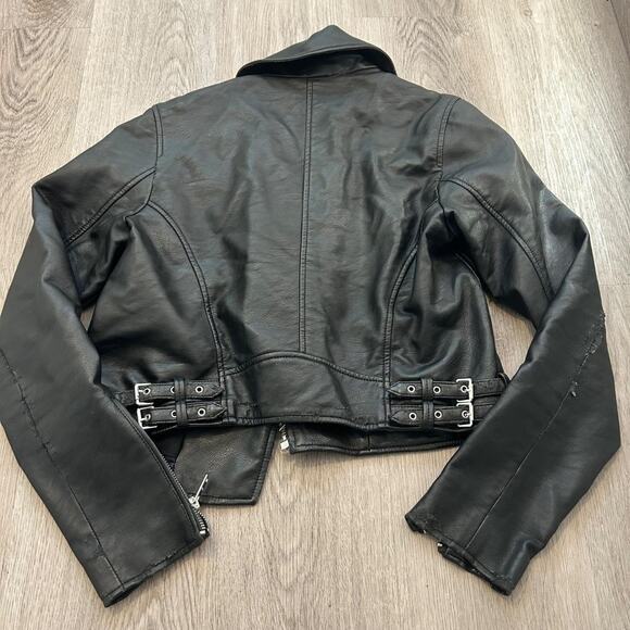 Abercrombie and fitch leather jacket - Picture 2 of 3